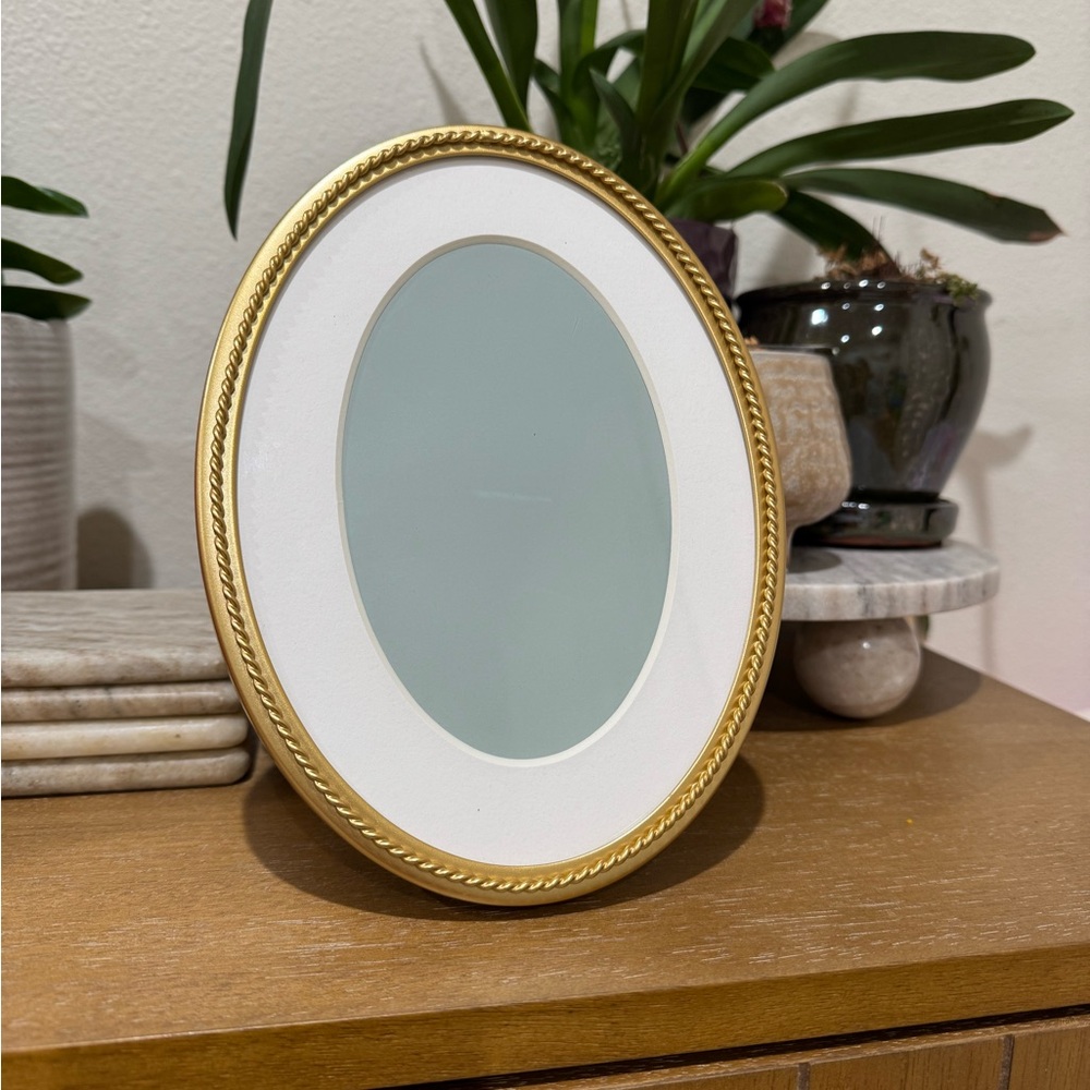 NWOT Studio McGee gold oval mat frame